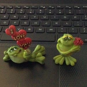 3 for $20 item - Russ Douglas Frog Figures